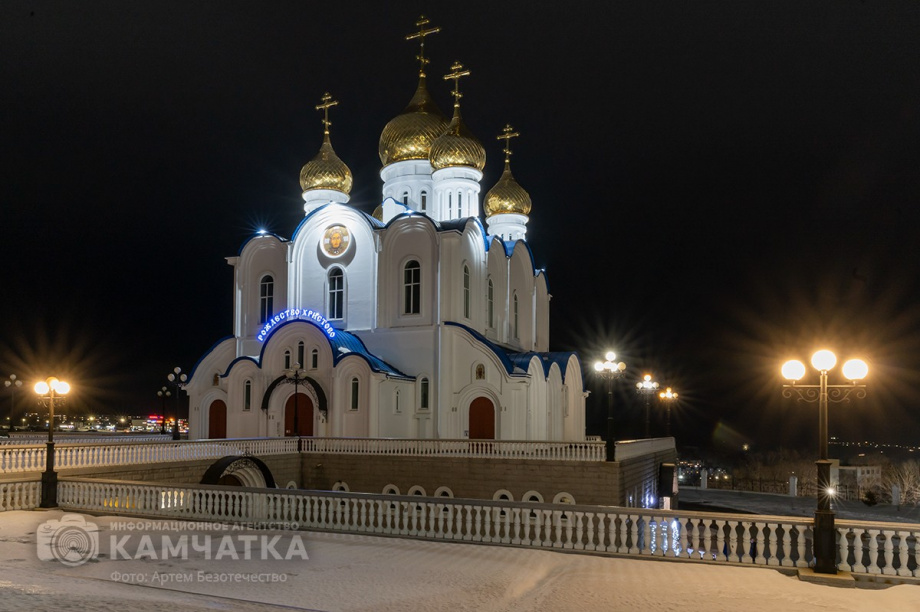 Афиша на 7 января: В Петропавловске-Камчатском пройдет праздничная программа «Рождества волшебные мгновенья». Фото: Артем Безотечество / ИА «Камчатка»