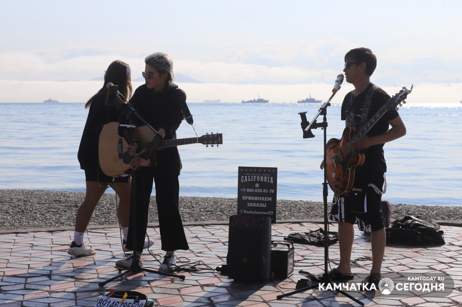 Авачинская бухта в преддверии Дня ВМФ. Фото: Виктор Гуменюк / информационное агентство "Камчатка". Фотография 14