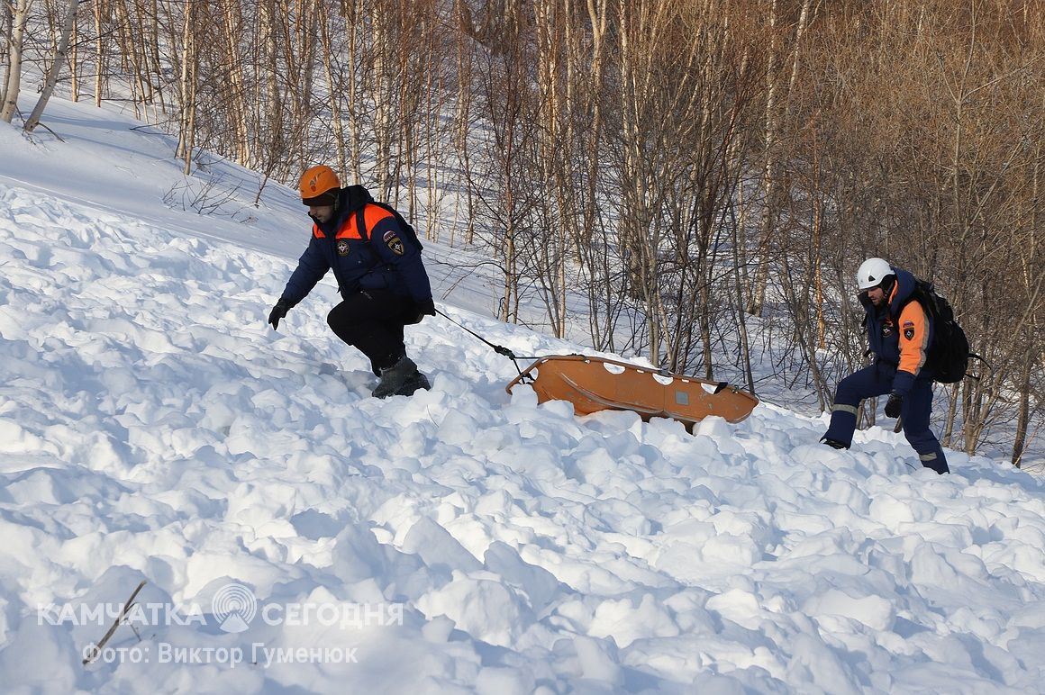 Тренировка по поиску людей в лавинах на Камчатке. Фоторепортаж. Фото: Виктор Гуменюк/ИА "Камчатка". Фотография 48