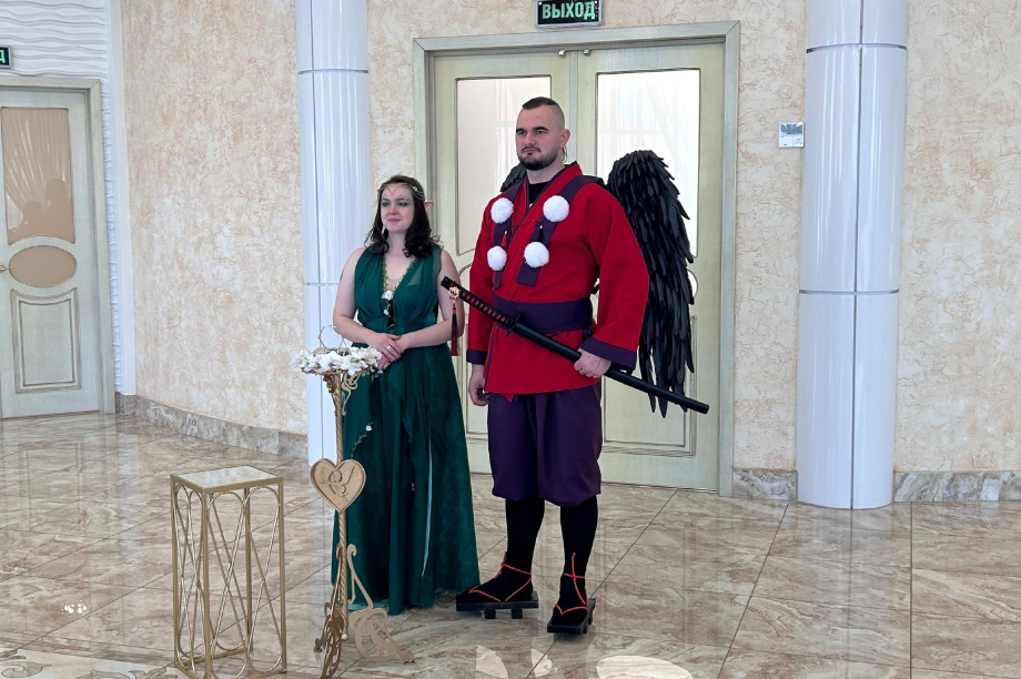 Японский горный дух и лесная нимфа создали семью на Камчатке. Фото: Агентство ЗАГС Камчатского края. Фотография 4