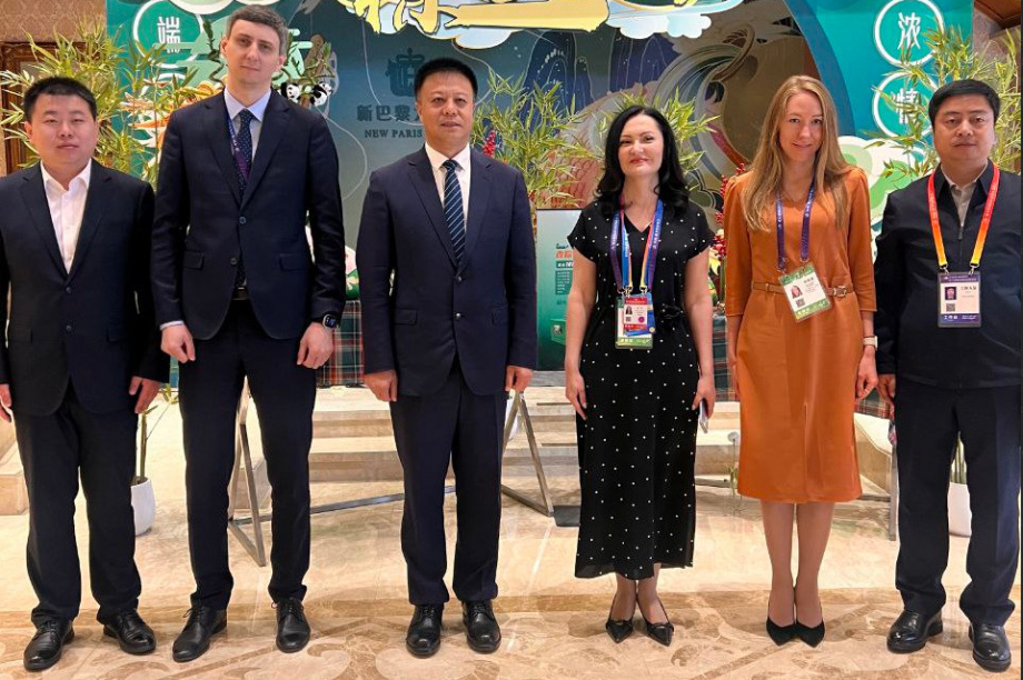 Визит двух бизнес-делегаций из Китая на Камчатку ожидают в июне. Фото: kamgov.ru\ телеграм-канал Юлии Морозовой. Фотография 2