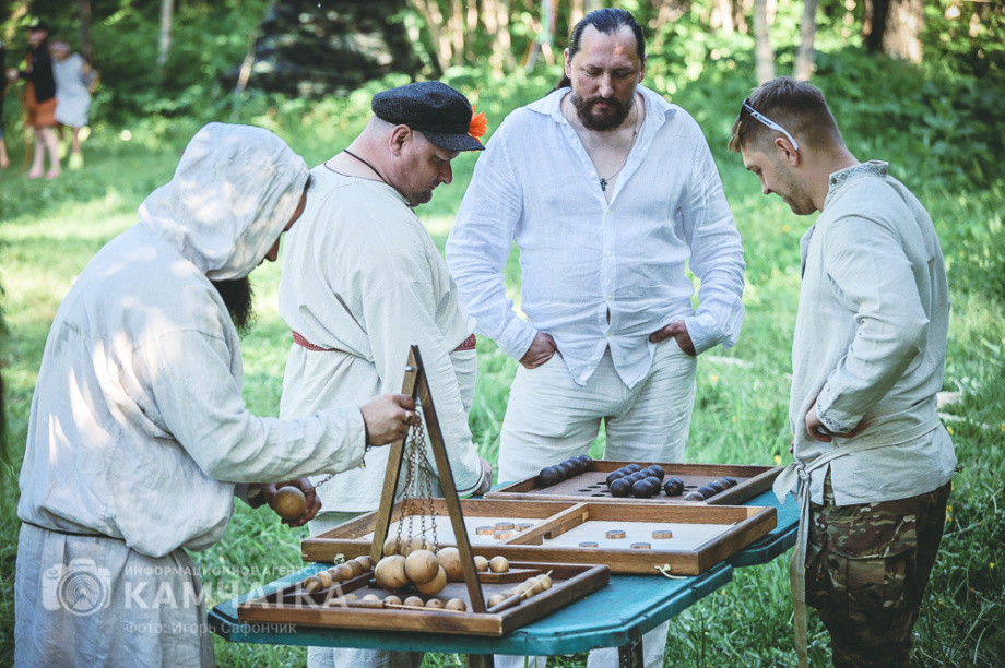 Иван Купала на Камчатке: славянский праздник на стойбище «Пимчах» (фоторепортаж). Фото: ИА «Камчатка» \ Игорь Сафончик. Фотография 22