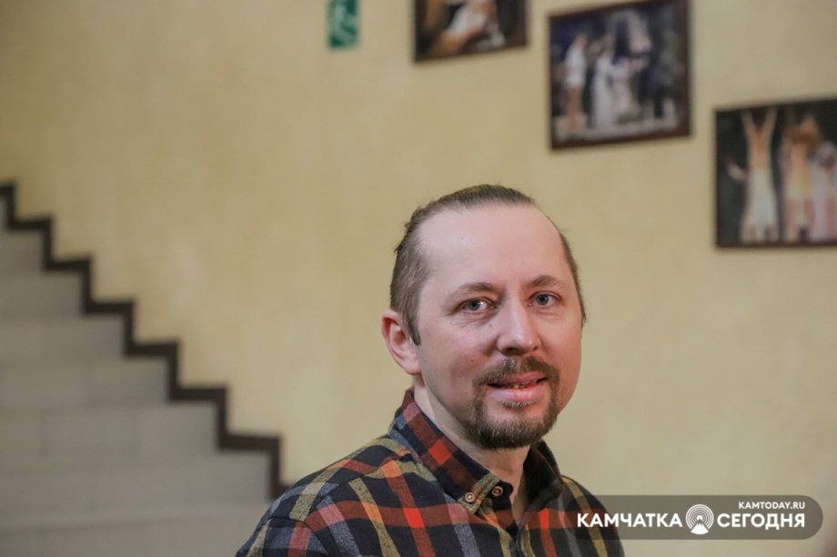 Премьера спектакля «Свои люди» состоится на Камчатке. Фото: Виктор Гуменюк. Фотография 42