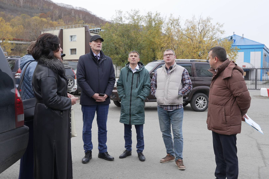 Сергей Лебедев потребовал нарастить темпы ремонта театра кукол в краевой столице. zskk.ru. Фотография 4