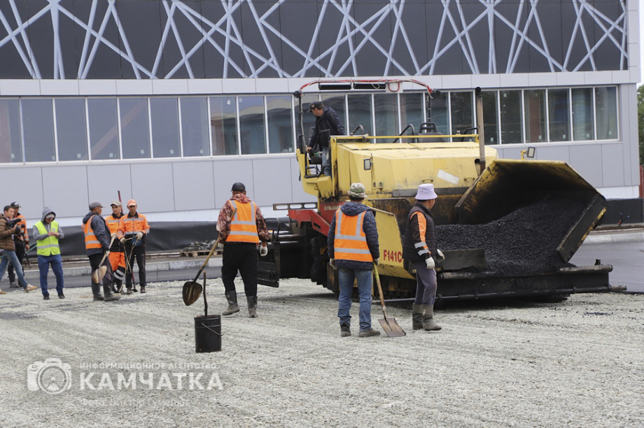 Строитель — профессия мира и созидания. Фото: ИА «Камчатка»\Виктор Гуменюк. Фотография 11
