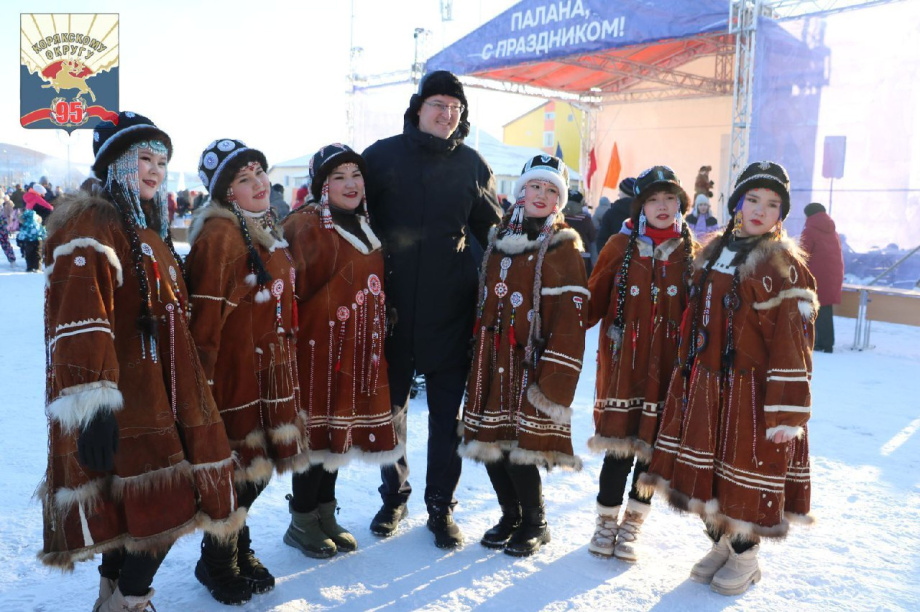 В Палане ярко отпраздновали 95-летие образования Корякского округа (фоторепортаж). С. Крамнистый. Фотография 4