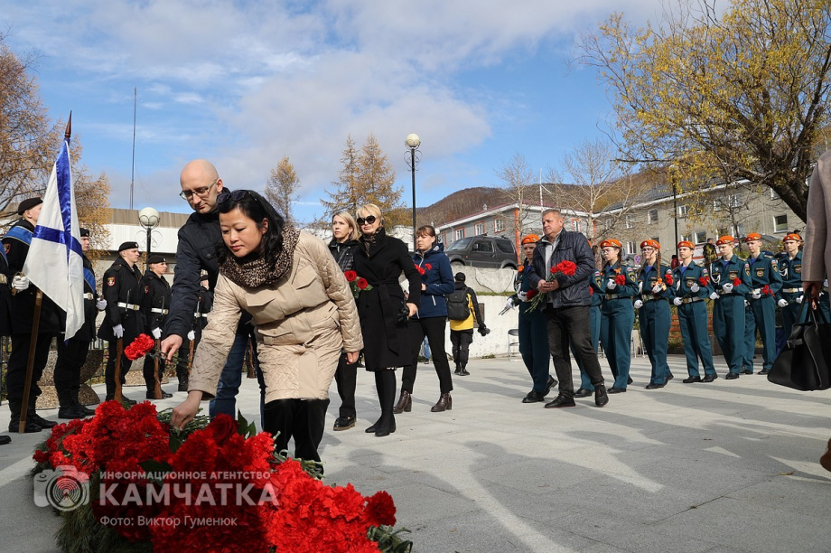 В честь 284-й годовщины со дня основания города в Петропавловске-Камчатском прошли праздничные мероприятия (фоторепортаж). Фото: ИА «Камчатка» \ Виктор Гуменюк. Фотография 66