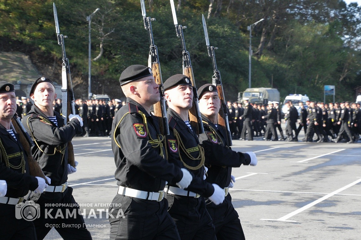 День морской пехоты отмечают на Камчатке. Фотоподборка. Фото: Виктор Гуменюк. Фотография 9