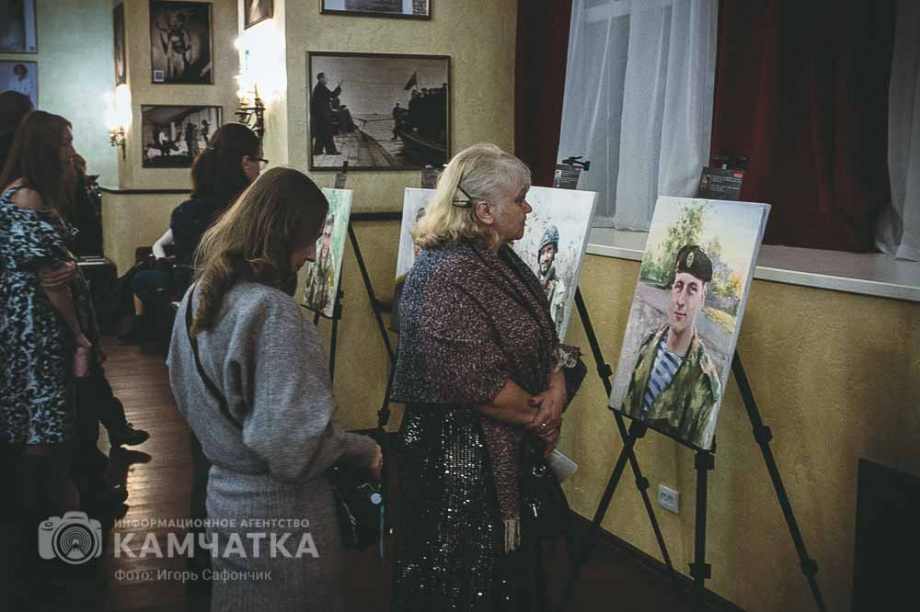 Гастроли Драматического театра ТОФ на Камчатке начались с премьеры. Фото: ИА «Камчатка». Фотография 23