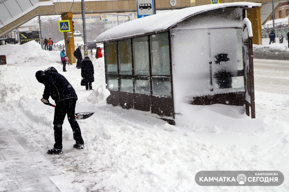 Циклон не нарушил транспортное сообщение в Петропавловске. Фото: Виктор Гуменюк. Фотография 4