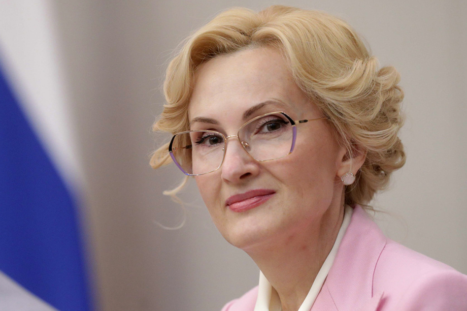 Ирина Яровая подарила подарок доброму другу - мальчику с Камчатки. 