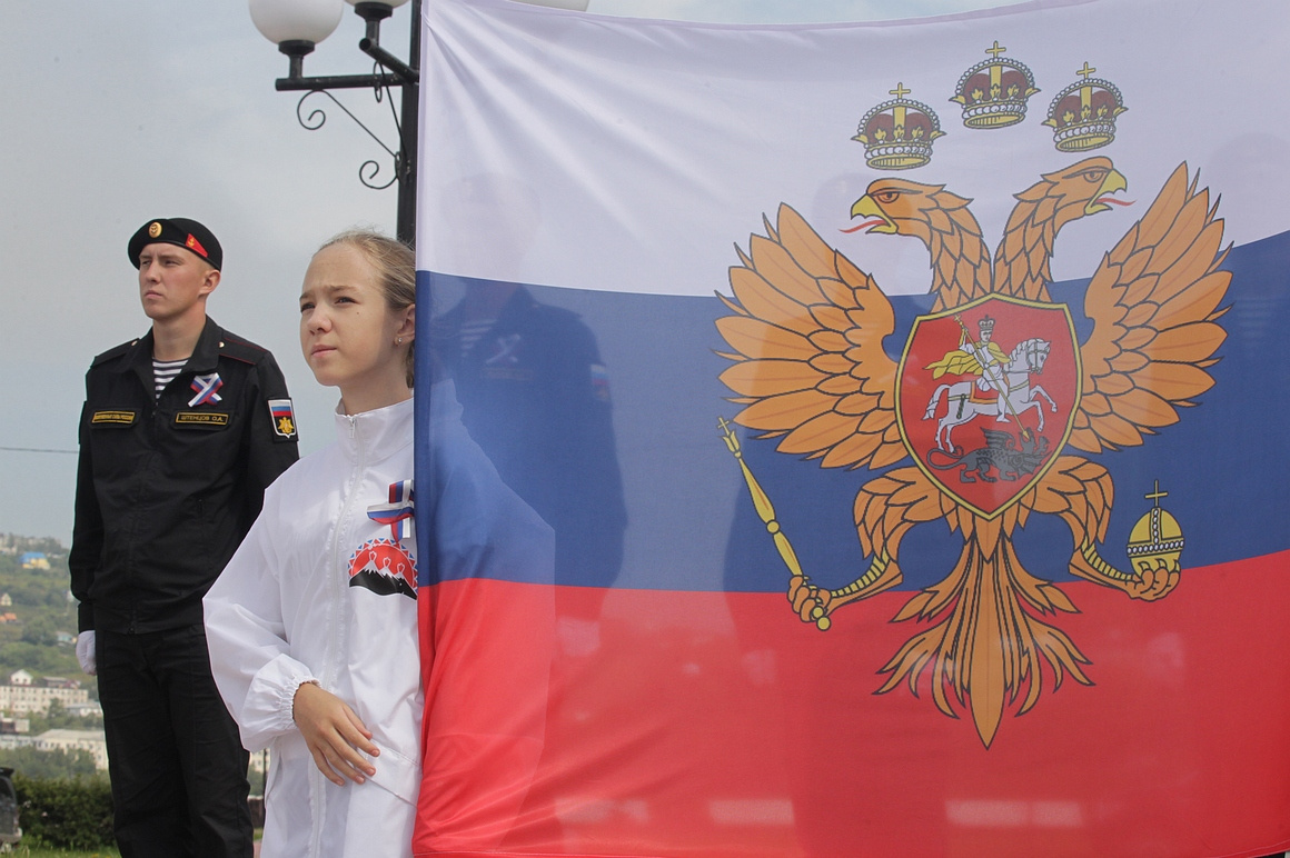День флага отметили на Камчатке. Фоторепортаж. Фото: Виктор Гуменюк/ ИА "Камчатка". Фотография 17