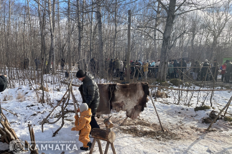 Обрядовый праздник Хололо отметили в Паратунке 9 ноября. фото: Игорь Ходжер. Фотография 23