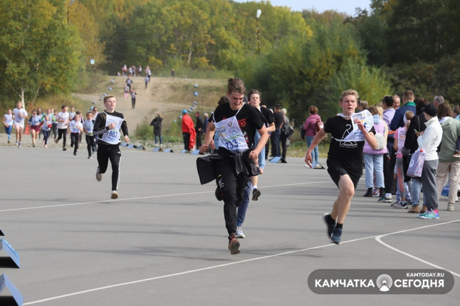 «Кросс нации 2021»: фоторепортаж Виктора Гуменюка. Фото: Виктор Гуменюк / информационное агентство «Камчатка». Фотография 41