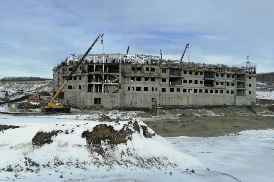 При гарантии дальнейшего финансирования строительство Камчатской краевой больницы может полностью завершиться в 2023 году. Фото: ИА «Камчатка». Фотография 7