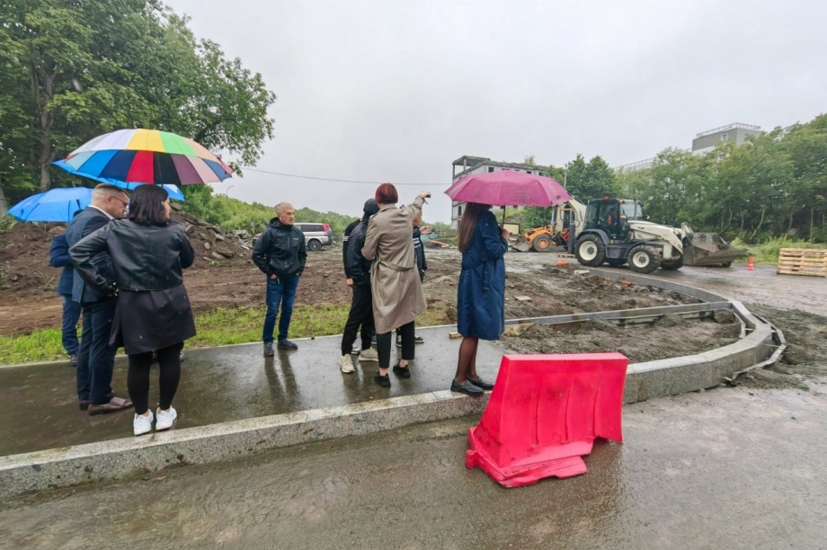 Около 190 миллионов направили на ремонт межквартального проезда в Петропавловске. Фото: Олеся Сурина, Евгения Медведева. Фотография 1