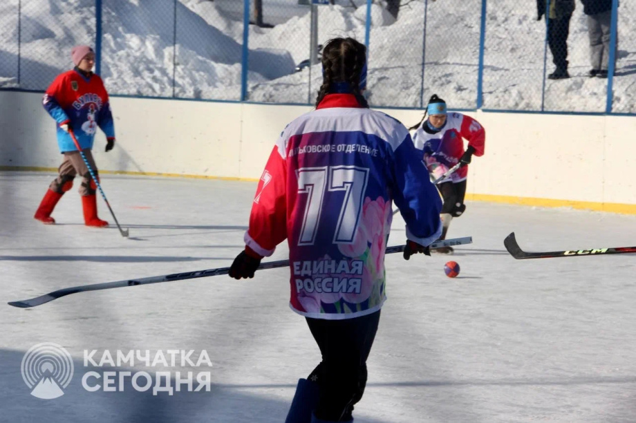  «Булавка» оказалась острее: итоги турнира по хоккею в валенках. Фоторепортаж. Администрация Мильковского МО. Фотография 10