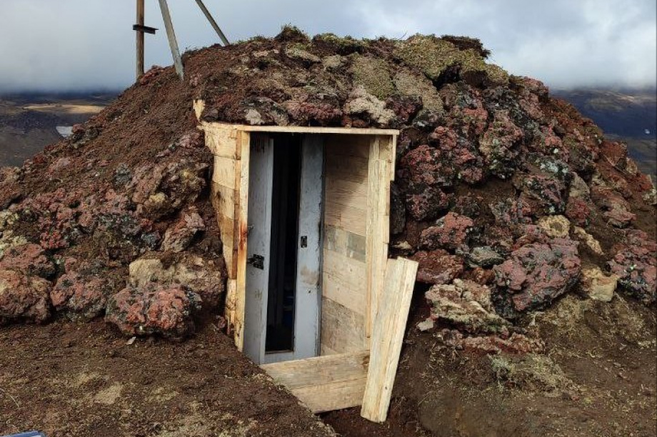 Третью сейсмостанцию установили на вулкане Горелом на Камчатке. Фото: t.me/kamgu_beringa, t.me/kbgsras. Фотография 7