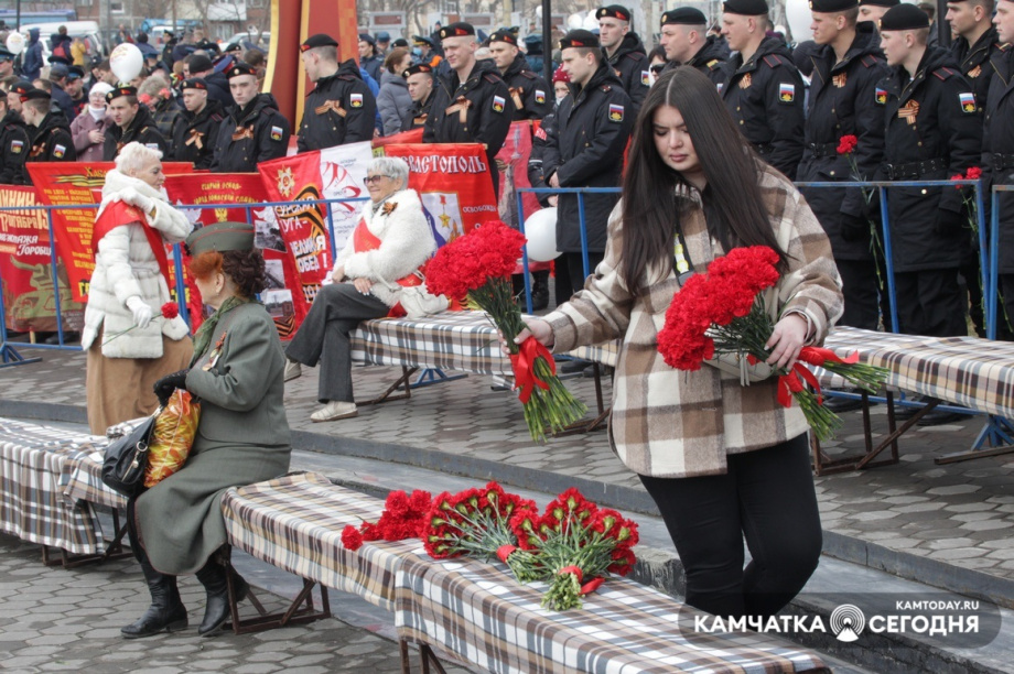 Памятные мероприятия в Парке Победы. Фото: Виктор Гуменюк. Фотография 4