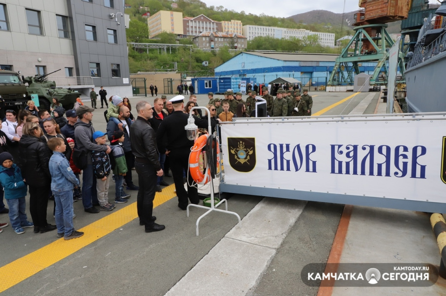 Военная служба по контракту — твой выбор!. Фото: Виктор Гуменюк. Фотография 51