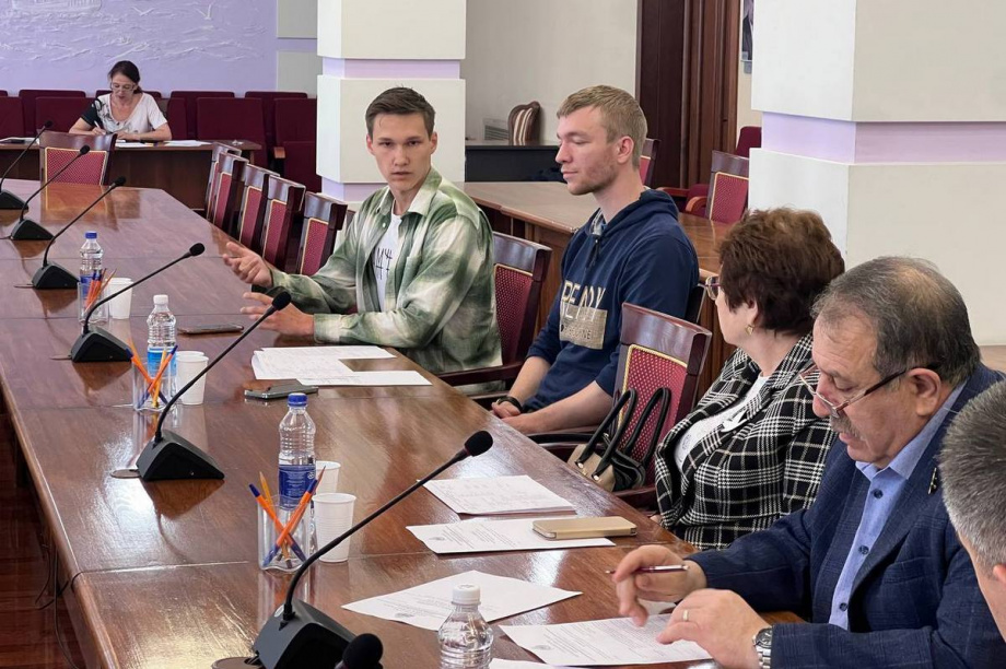 16 юных активистов войдут в состав Молодёжного парламента при Гордуме Петропавловска. Фото: Евгения Медведева. Фотография 2