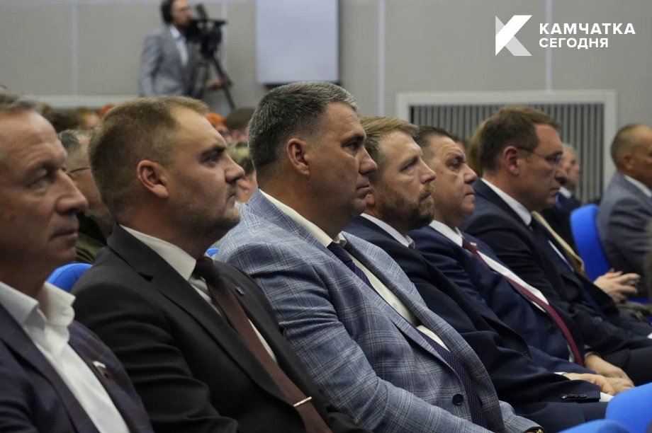 Губернатор представил публичный доклад о работе правительства Камчатского края за 2025 год. ИА Камчатка. Фотография 11