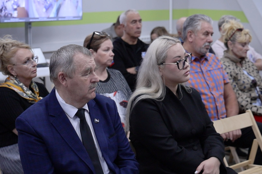 На Камчатке начал работу Центр общественного наблюдения за выборами. Фото: kamgov.ru. Фотография 5