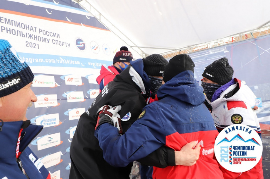 Камчатские горнолыжники победили в командном зачёте чемпионата России. Фото: Виктор Гуменюк. Фотография 5