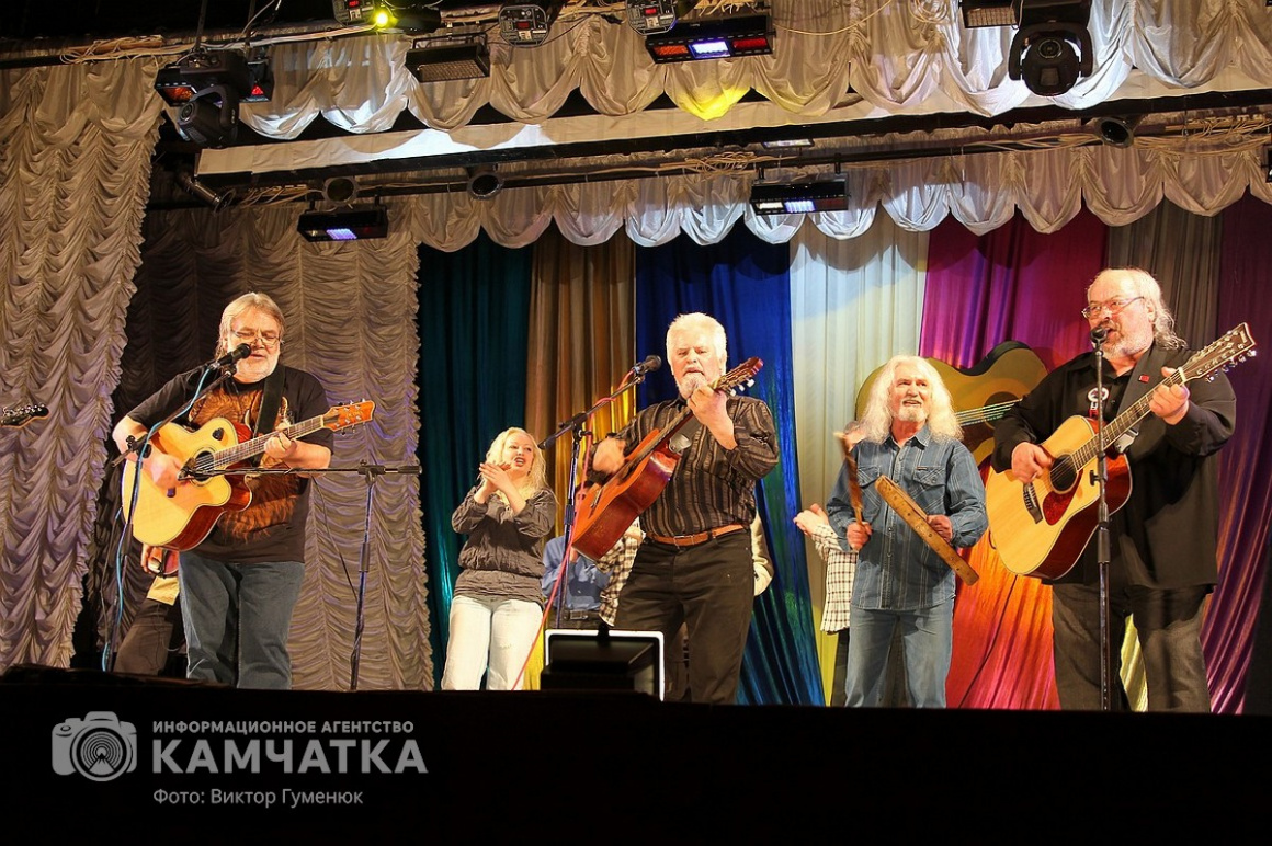 Камчатцы отмечают международный день бардовской песни. Фотоподборка. Фото: Виктор Гуменюк. Фотография 24