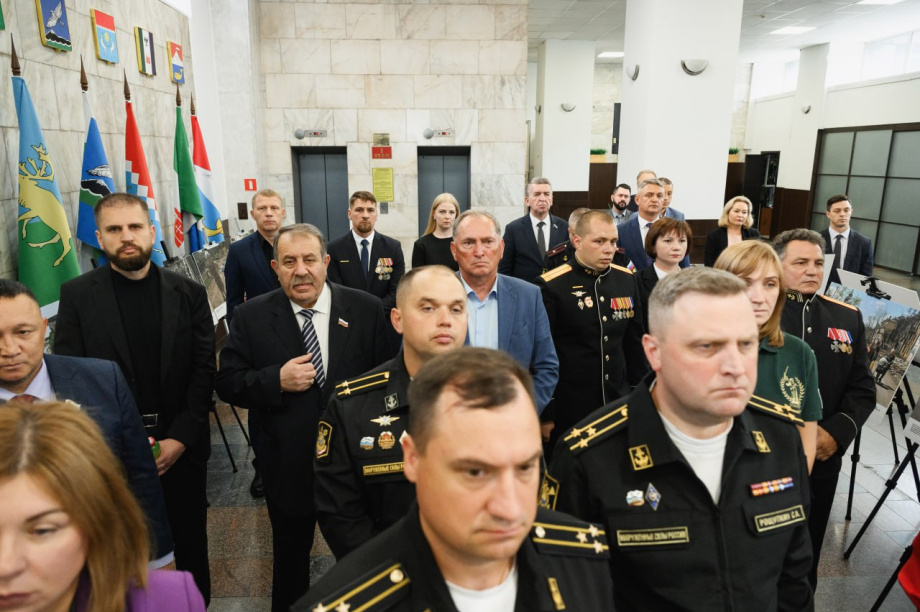 На Камчатке работает фотовыставка «Хроника террора украинского неонацистского режима». . Фотография 6