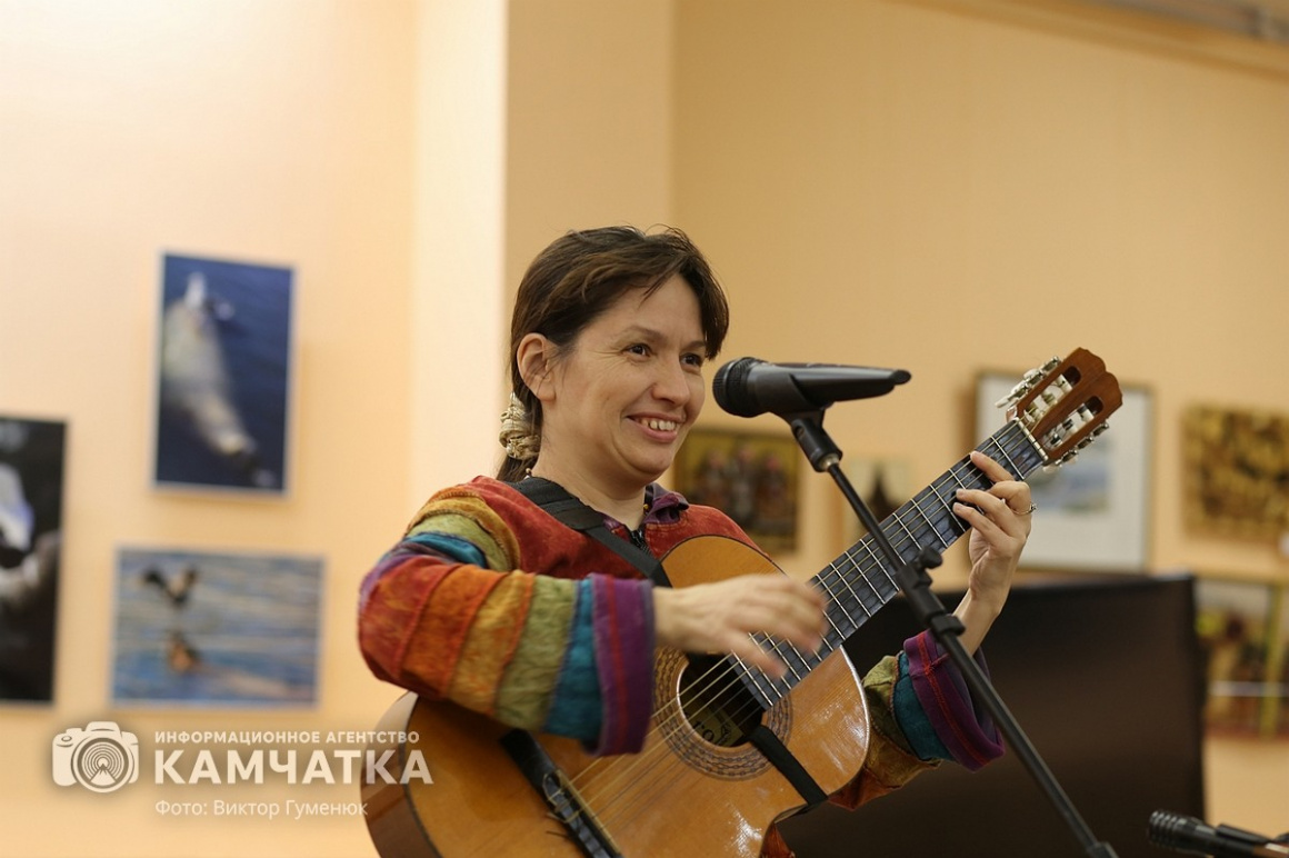 Камчатцы отмечают международный день бардовской песни. Фотоподборка. Фото: Виктор Гуменюк. Фотография 8