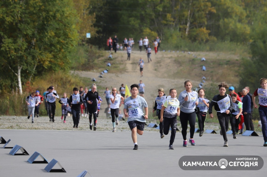 «Кросс нации 2021»: фоторепортаж Виктора Гуменюка. Фото: Виктор Гуменюк / информационное агентство «Камчатка». Фотография 46