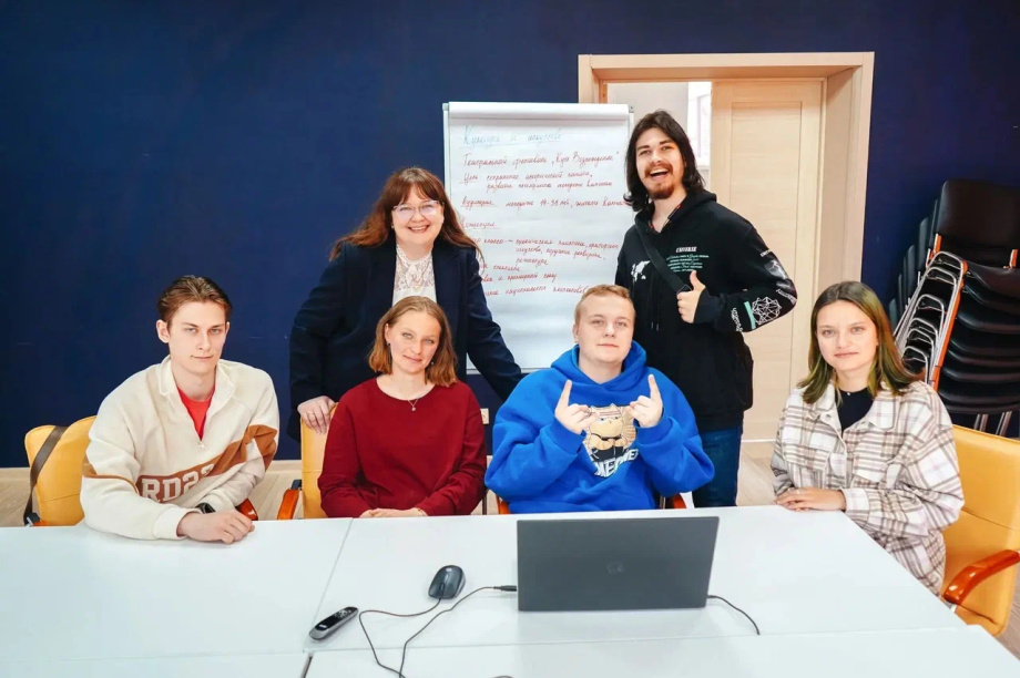 Детям с аутизмом в школе Петропавловска помогают роботы  . . Фотография 4