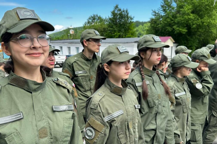 На Камчатке завершилась первая смена в центре "Воин". . Фотография 2