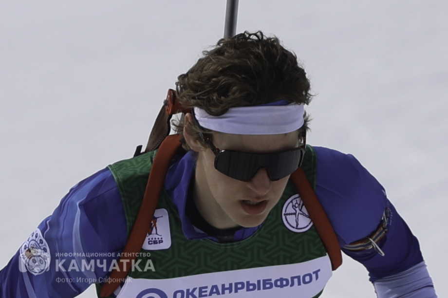 Юниоры и юниорки России  продолжают бороться за медали на Камчатке. . Фотография 34