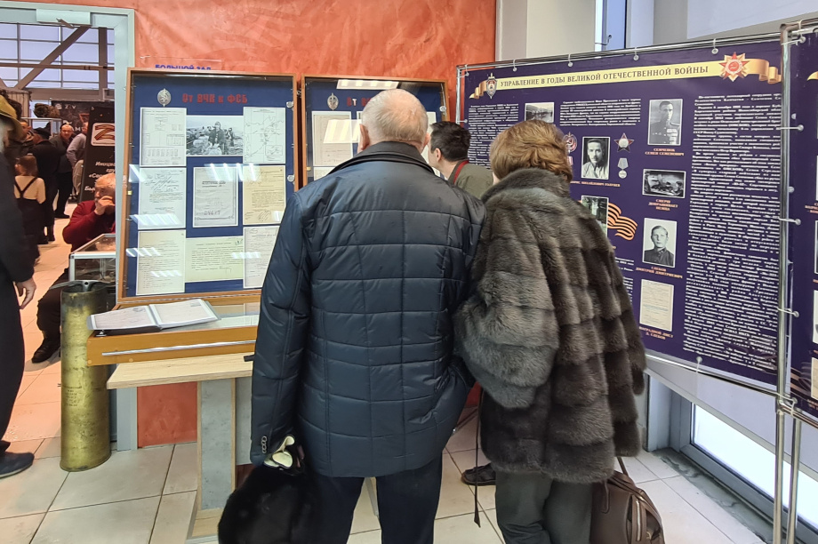 УФСБ Камчатки представило историческую экспозицию на выставке «Камчатка — фронту!». Фото: пресс-служба УФСБ России по Камчатскому краю. Фотография 2