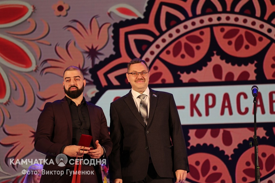 Финал конкурса «Этнокрасавица-2022» на Камчатке. Фоторепортаж. Фото: Виктор Гуменюк. Фотография 58