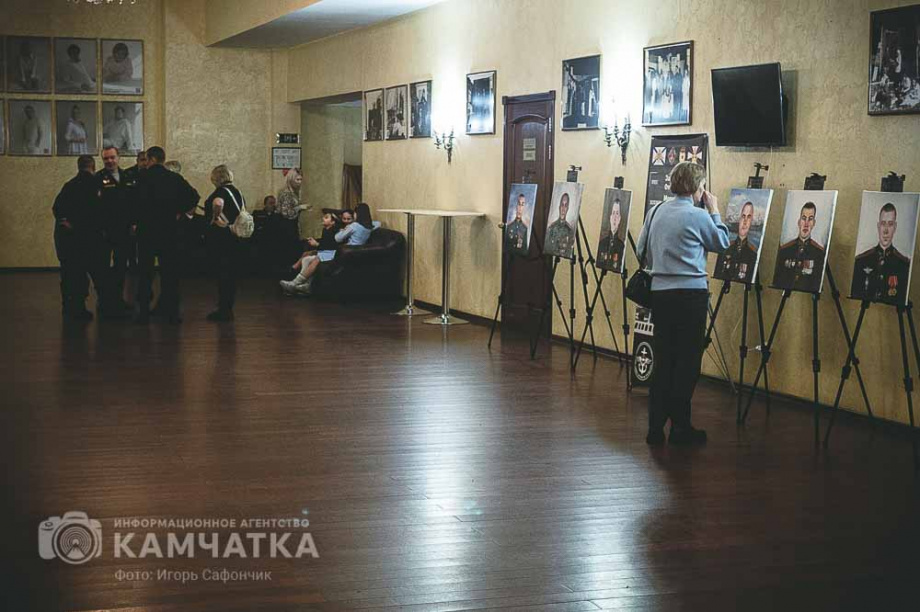 Гастроли Драматического театра ТОФ на Камчатке начались с премьеры. Фото: ИА «Камчатка». Фотография 19