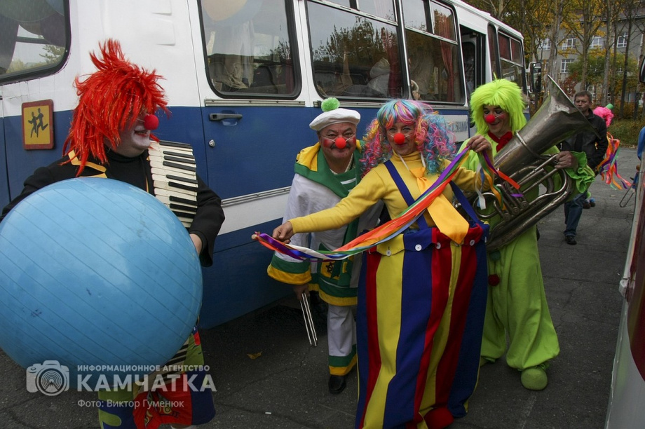 Заслуженному артисту России камчатского театра кукол Логвинцу — 76 лет. Фото: kamgov.ru \ Виктор Гуменюк. Фотография 7