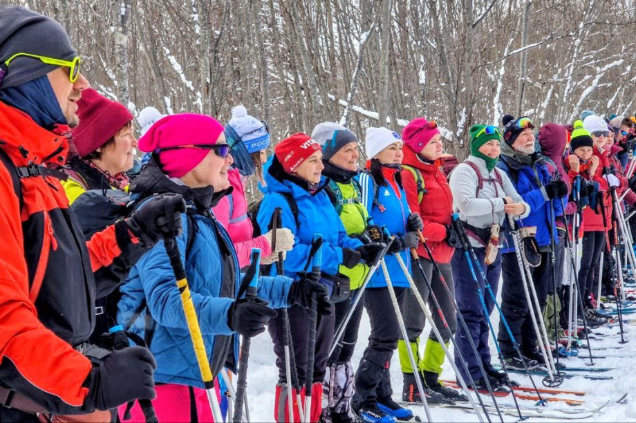 Активный отдых на Камчатке немыслим без лыжных походов . Фото: ТГ-канал турклуба «Медведь». Фотография 1