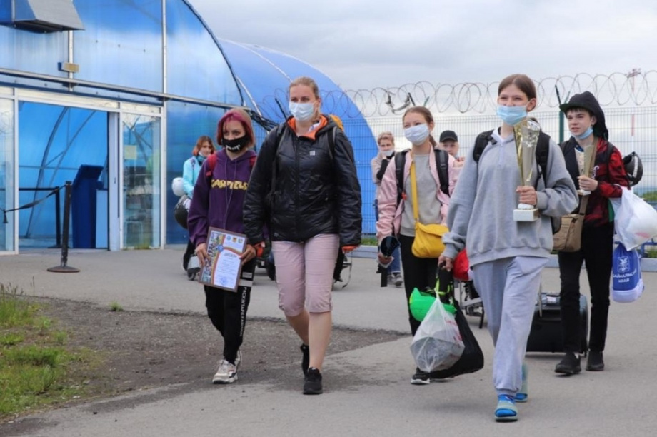 «Дети гор» второй год подряд одержали победу в дальневосточных соревнованиях. Фото: краевое управление МЧС России. Фотография 3