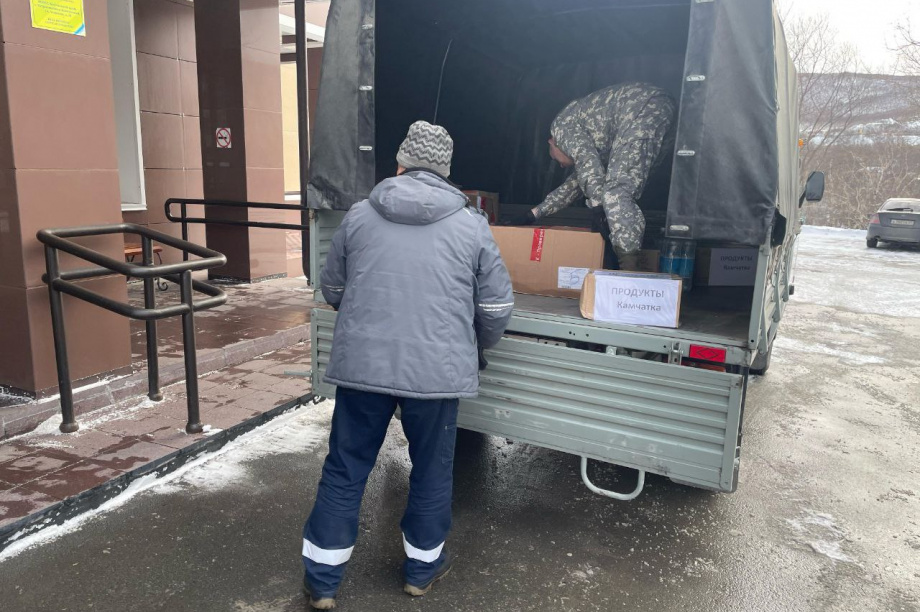 Камчатские лесники отправили в зону СВО большую партию  гуманитарной помощи. Фото: kamgov.ru. Фотография 6