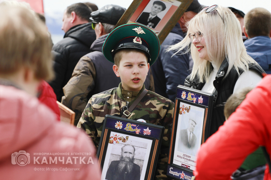 «Бессмертный полк» прошел по Петропавловску-Камчатскому. Фото: ИА "Камчатка". Фотография 55