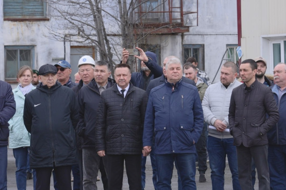 Государственные флаги подняли на камчатских МРСах. . Фотография 10