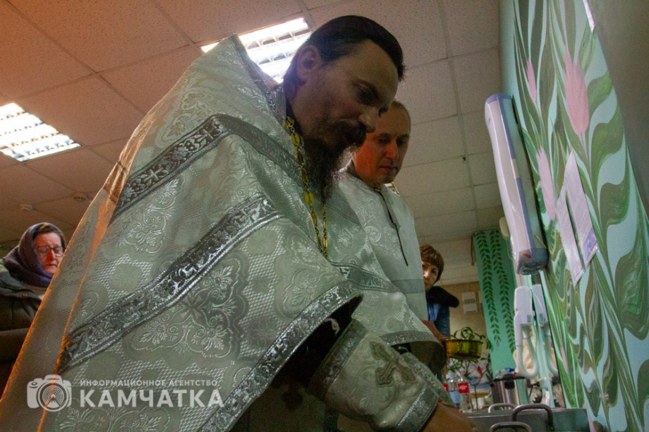 Крещенские купания состоялись в санатории «Жемчужина Камчатки». Фото: ИА «Камчатка»  . Фотография 25