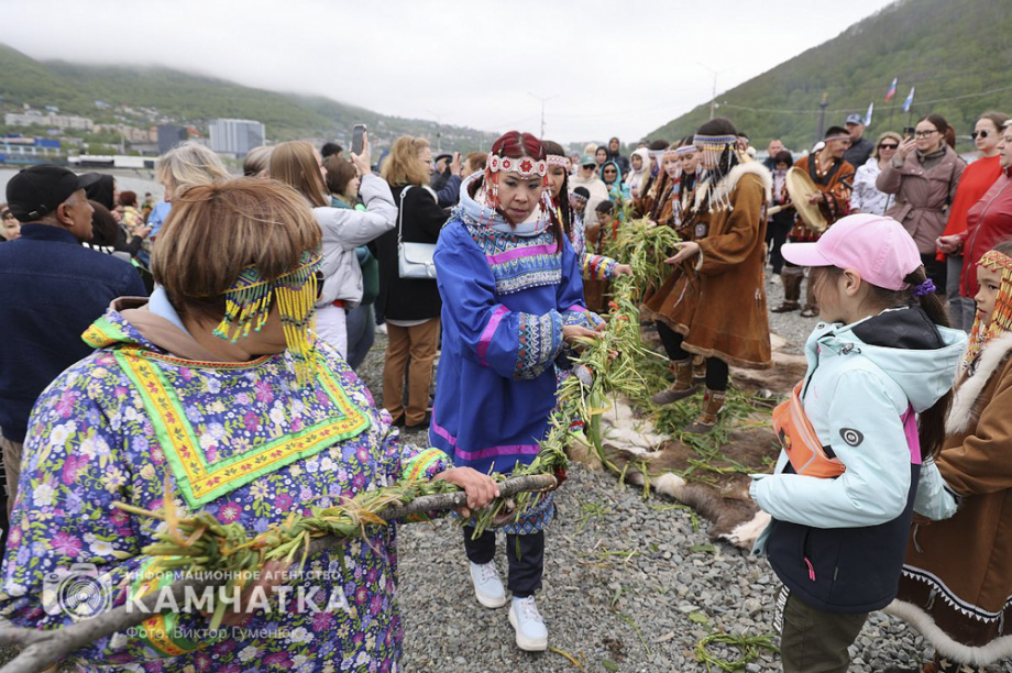 Национальный обрядовый праздник КМНС Камчатки провели по корякским и ительменским традициям. Фото: ИА «Камчатка»\Виктор Гуменюк. Фотография 4