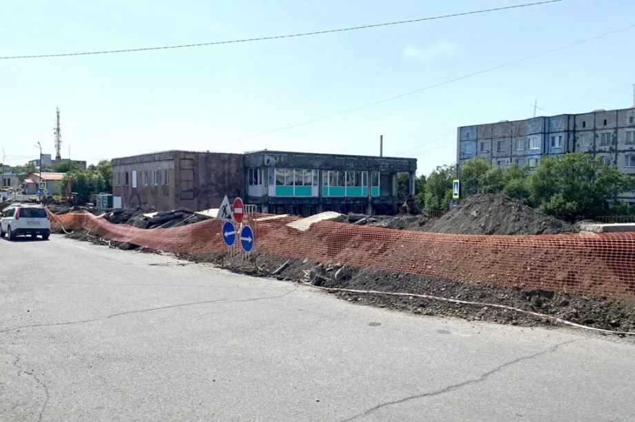В Усть-Большерецке модернизируют теплосети и системы отключения в домах. . Фотография 1