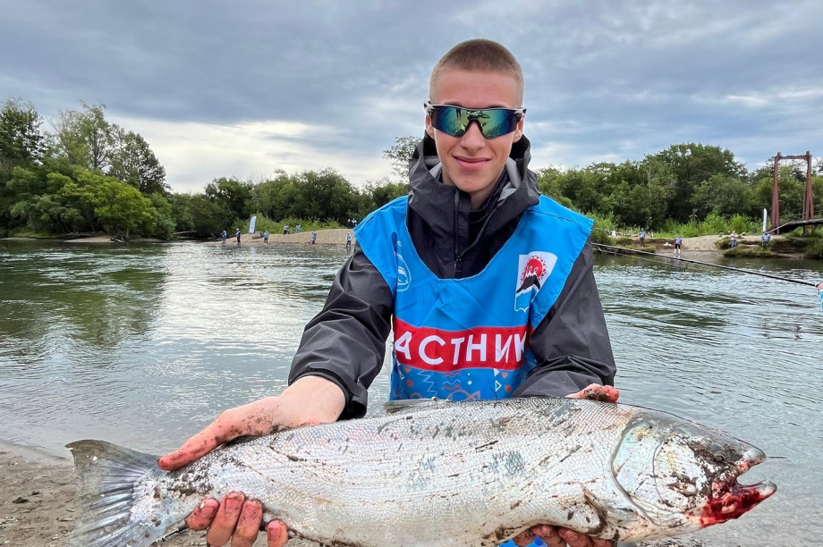 60 жителей Камчатки боролись за звание лучших рыбаков. Фото: vk.com/frskam. Фотография 10