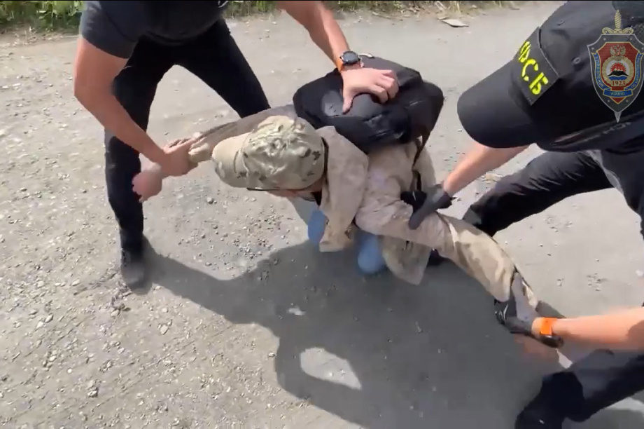 На Камчатке задержали фигуранта дела о финансировании терроризма . Фото: пресс-служба УФСБ России по Камчатскому краю. Фотография 1
