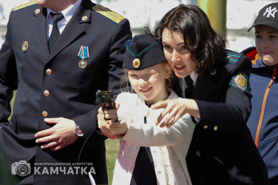 День пограничника празднуют на Камчатке (фоторепортаж). Фото: ИА «Камчатка» / Игорь Сафончик. Фотография 47